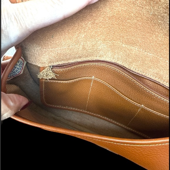 Vintage Dooney and Bourke burnt orange Saddle Crossbody Bag - Picture 9 of 9